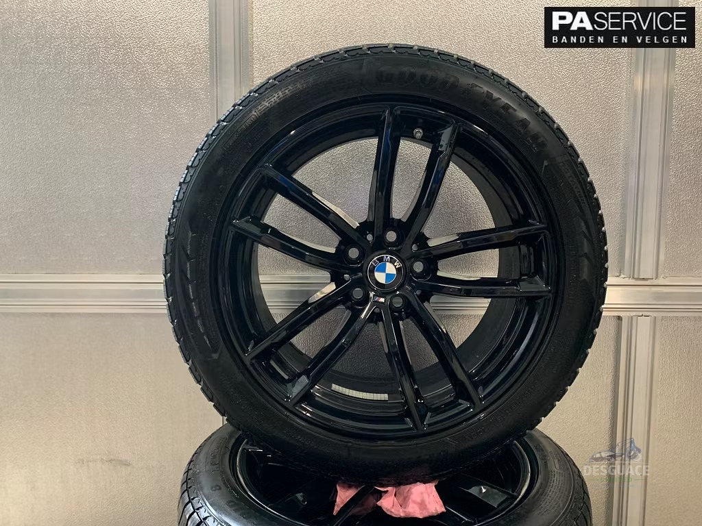 OEM Gloss Black BMW 5 G30 Winterset incl Goodyear RFT 7 mm llantas usado en Menorca