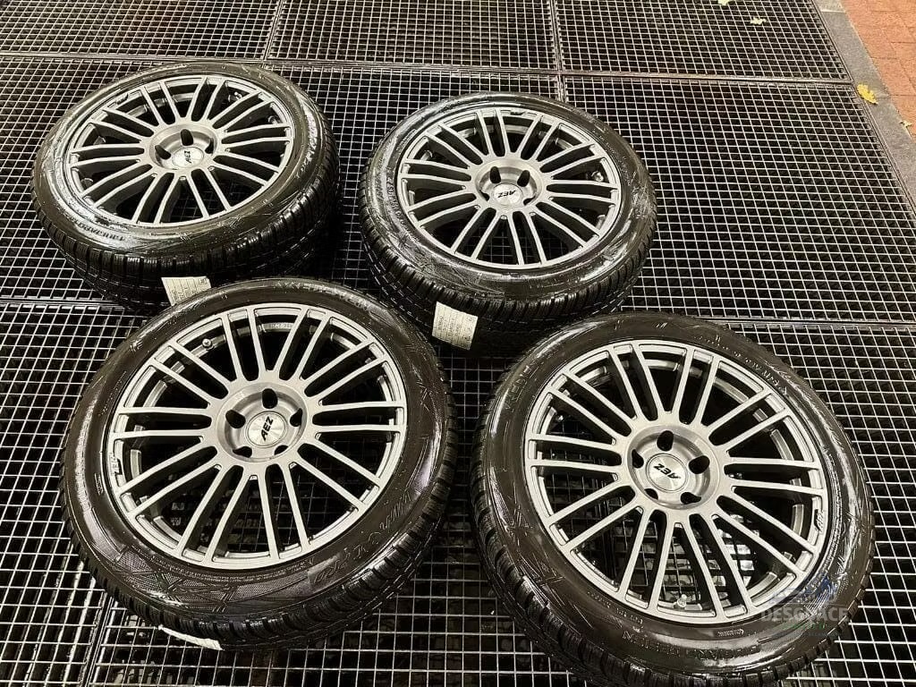 Tesla model X Vredestein 265/45/20 108V M+S Winter llantas usado en Menorca