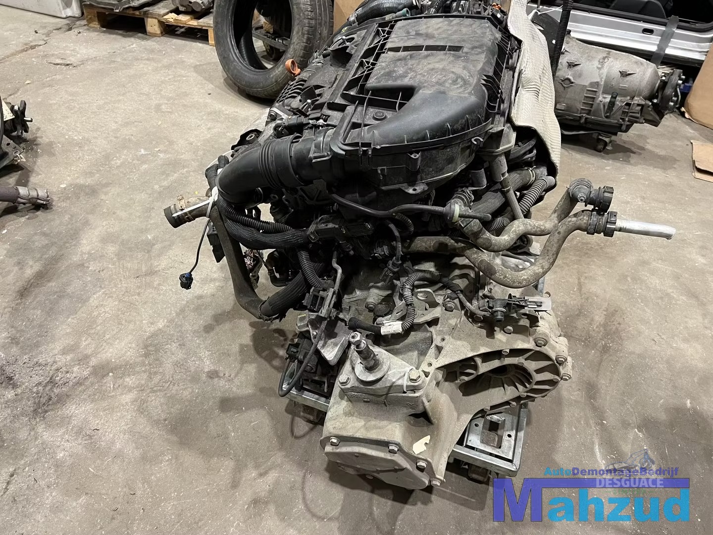 Motor PEUGEOT CITROEN C4 1.6 HDIF motor motor 9H05 motor completo usado en Menorca foto 4