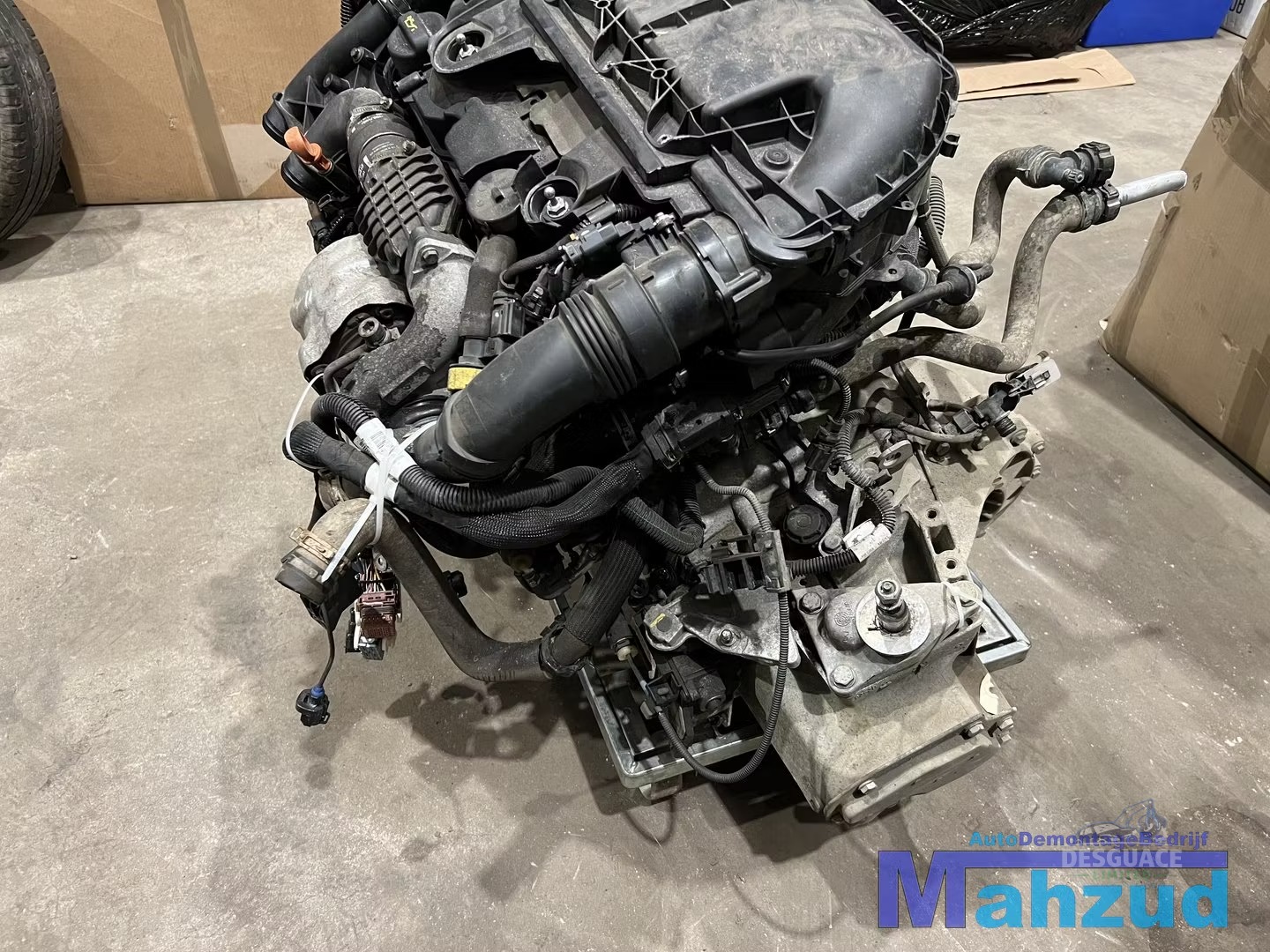 Motor PEUGEOT CITROEN C4 1.6 HDIF motor motor 9H05 motor completo usado en Menorca foto 5