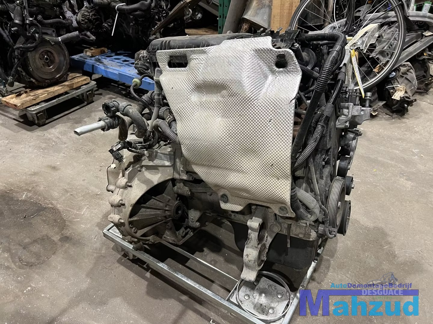 Motor PEUGEOT CITROEN C4 1.6 HDIF motor motor 9H05 motor completo usado en Menorca foto 3