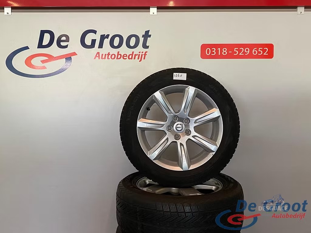 Winterwielen / neumaticos de invierno 225/65/17 Volvo S90/V90 llantas usado en Menorca