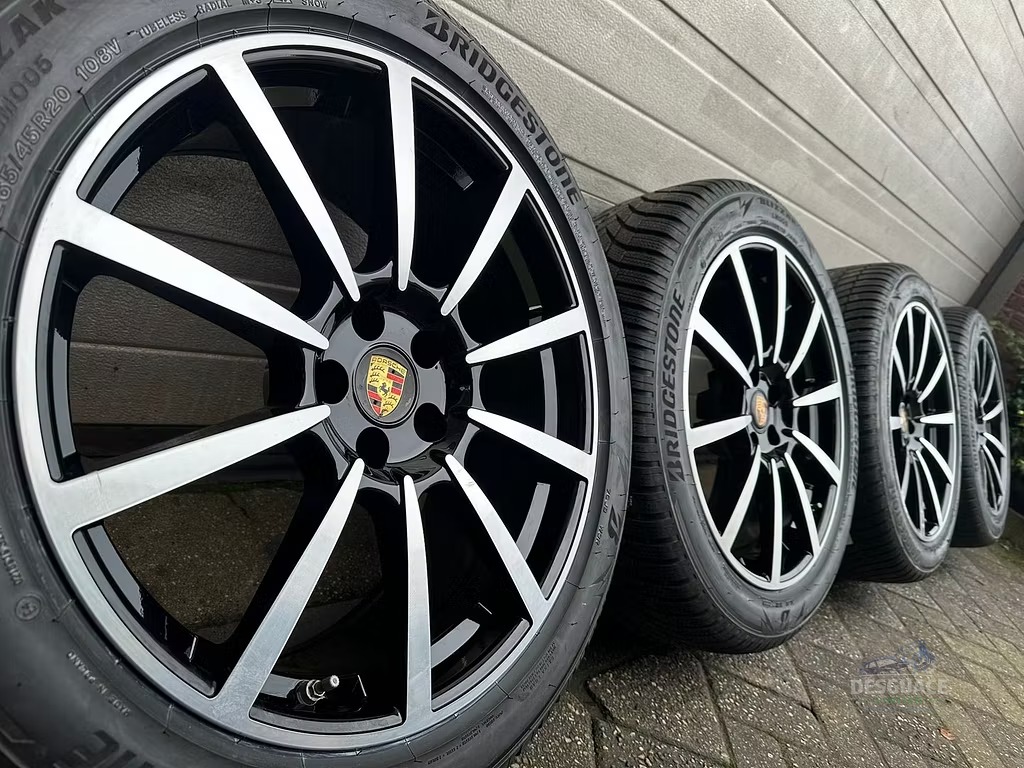20 inch Porsche Macan 95B Turbo S T GTS llantas neumaticos de invierno llantas usado en Menorca