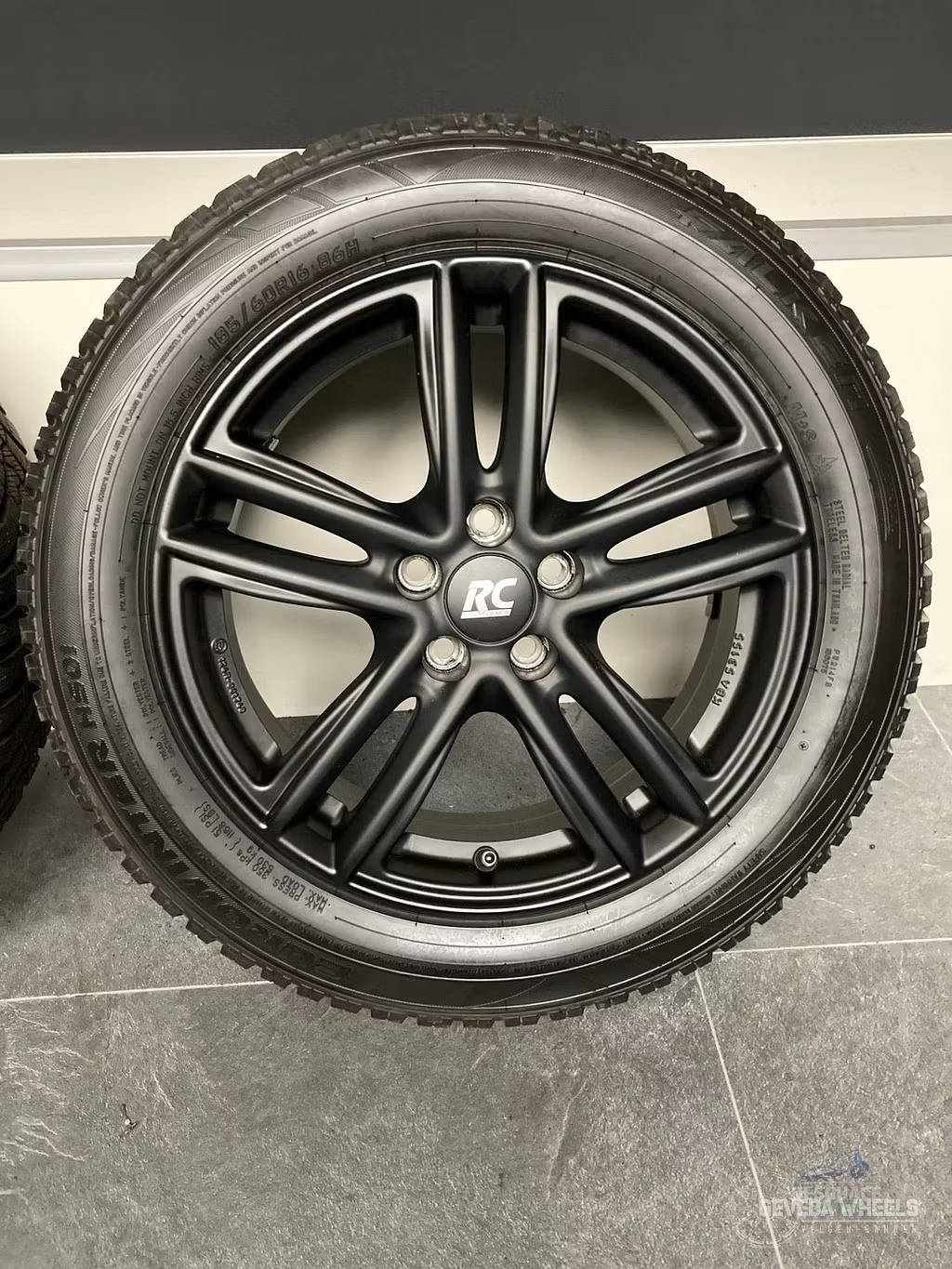 16” VW Polo 2G0 / Audi a1 GB llantas + neumaticos de invierno 5x100 llantas usado en Menorca