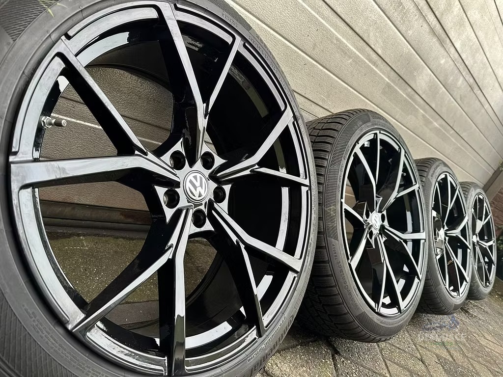 21“ VW Tiguan Tayron Touareg CR Estoril llantas neumaticos de invierno llantas usado en Menorca