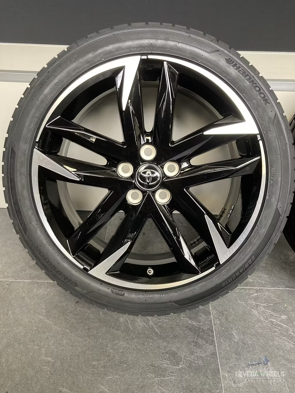 19” originalinalinalinalinalinal Toyota C-HR llantas + banden nuevo 5x114.3 TPMS CCX llantas usado en Menorca