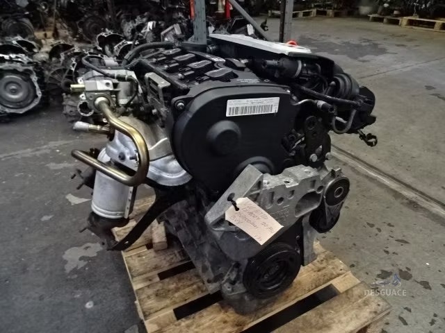 Motor completo BVY VW Jetta anio 2007 2.0 FSI 168000 km. motor completo usado en Menorca foto 2