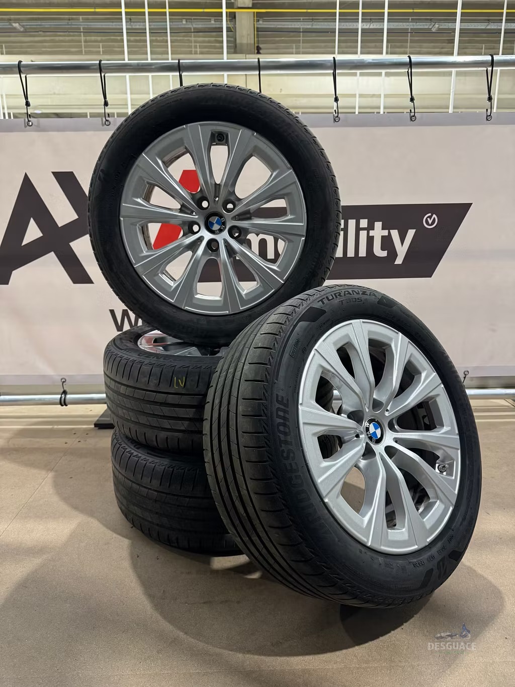 Complete zomerset BMW 3 en 4 Series 255/55R17 5-6mm llantas usado en Menorca