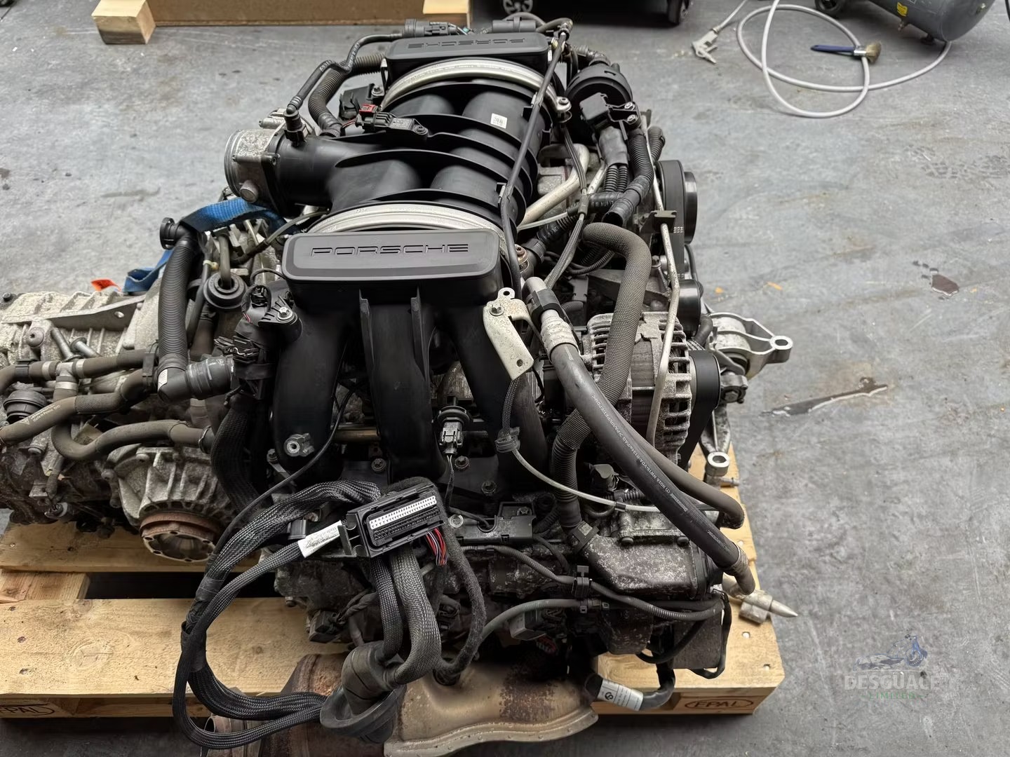 Motor Porsche motor 2,7 ltr MA122 2013 motor completo usado en Menorca foto 3