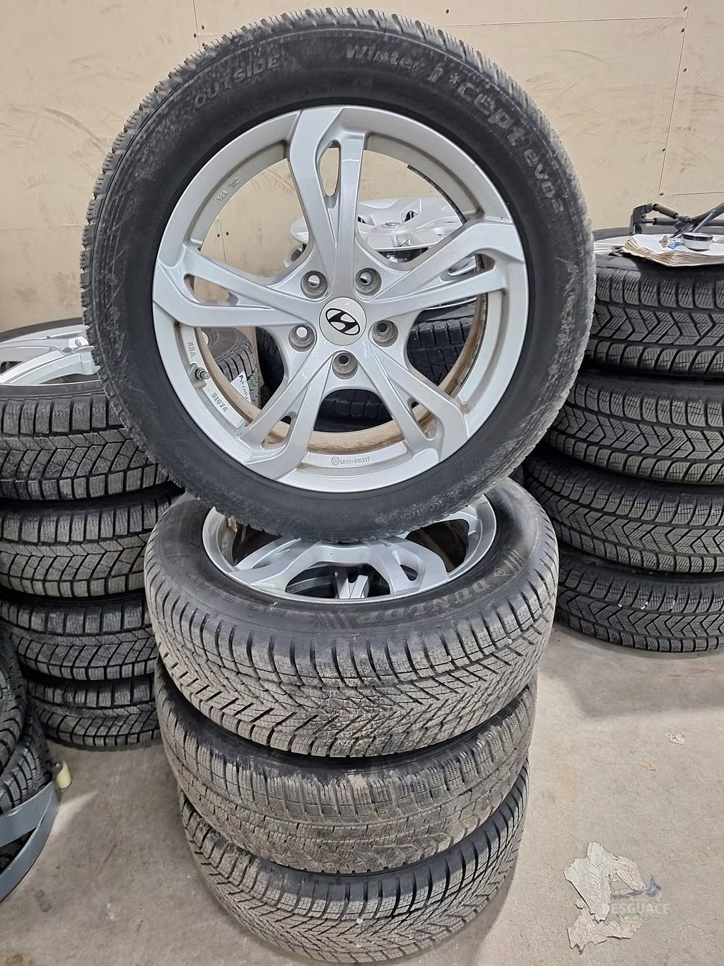 Hyundai Kona Winterset 17 Inch llantas usado en Menorca