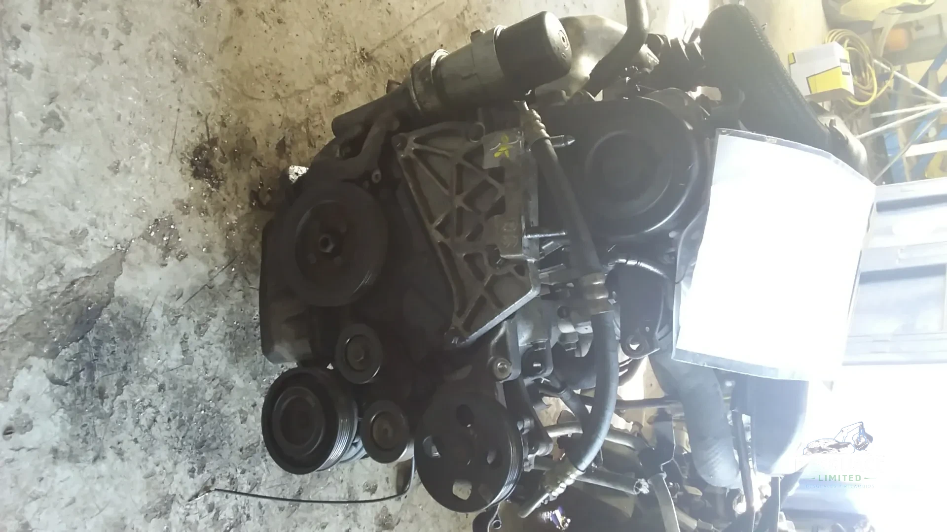 KZ35702 100: Motor para Kia CARENS Mk II MPV (FJ) motor completo usado en Menorca foto 3