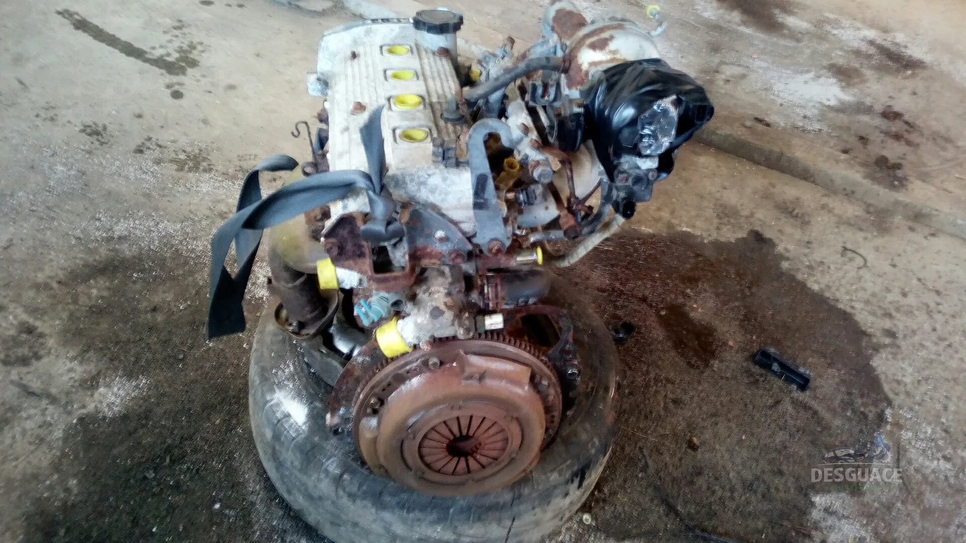 Motor para Toyota COROLLA (_E11_) motor completo usado en Menorca foto 3