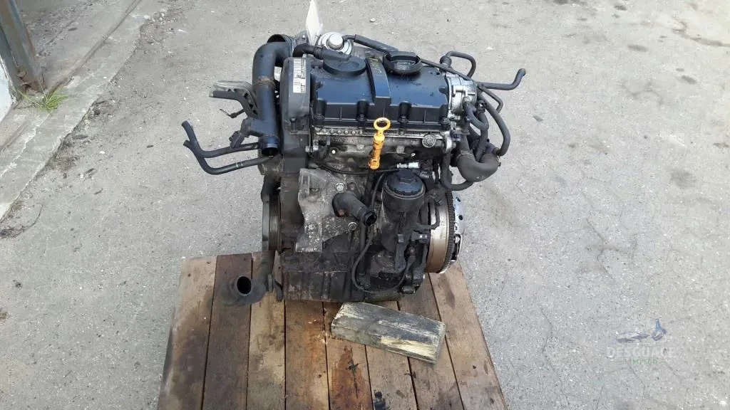 Motor 045 100 103 AX: Motor para VW LUPO (6X1, 6E1) motor completo usado en Menorca foto 2